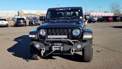 2023 Jeep Gladiator Willys