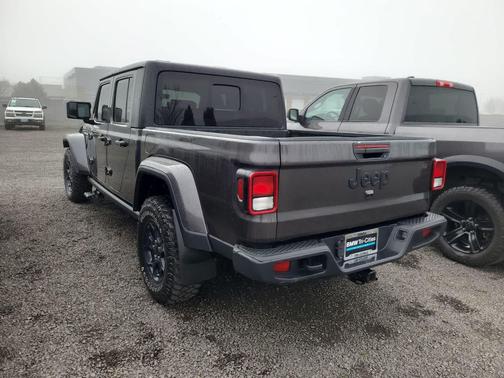 2023 Jeep Gladiator Willys