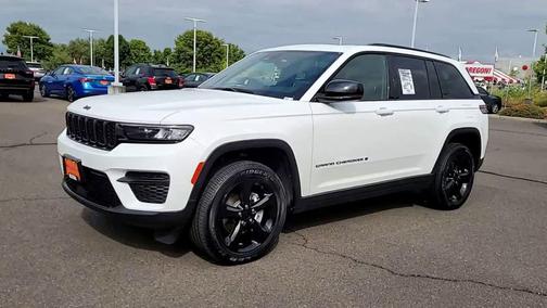 2023 Jeep Grand Cherokee Altitude