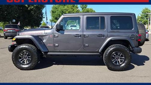 Granite Crystal Metallic Clearcoat 2026 Jeep Wrangler Rubicon