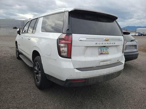 2022 Chevrolet Suburban LT