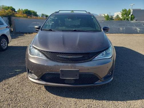 2020 Chrysler Pacifica L