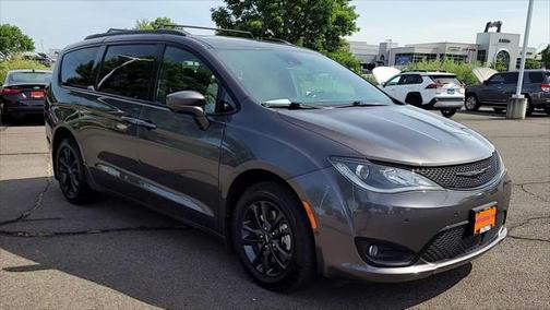2020 Chrysler Pacifica L