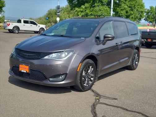 2020 Chrysler Pacifica L