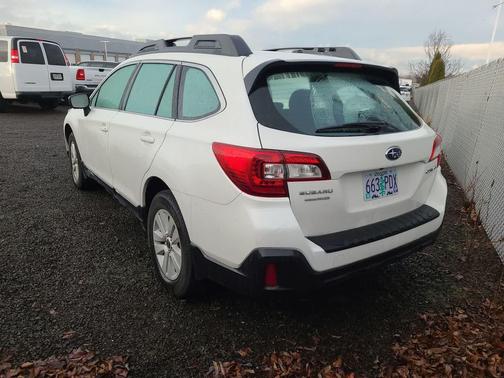 2019 Subaru Outback 2.5i