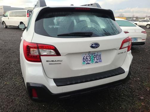 2019 Subaru Outback 2.5i