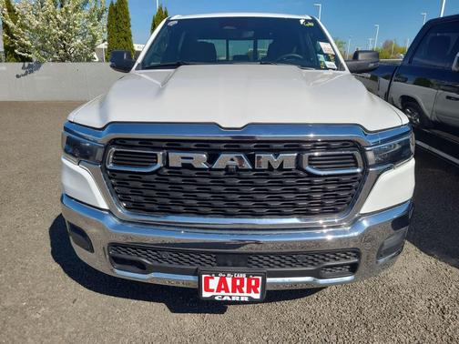 Bright White Clearcoat 2025 RAM 1500 Big Horn/Lone Star