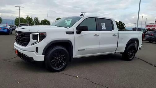 2023 GMC Sierra 1500 Elevation