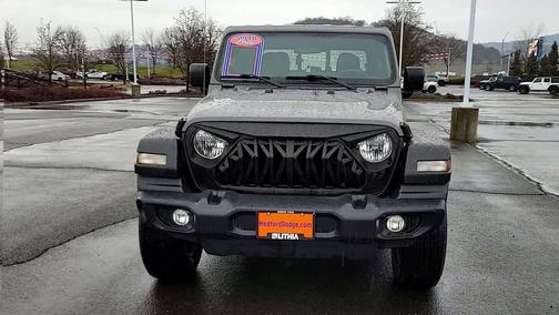 2021 Jeep Gladiator Sport