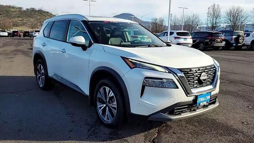 2022 Nissan Rogue SV