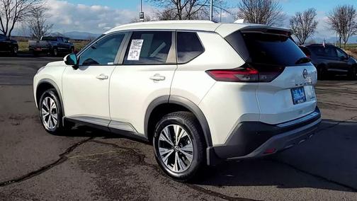 2022 Nissan Rogue SV