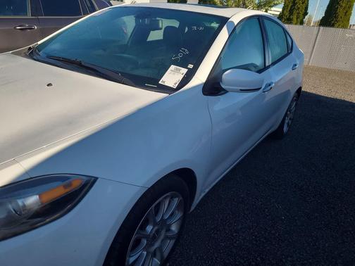 Bright White 2013 Dodge Dart Limited