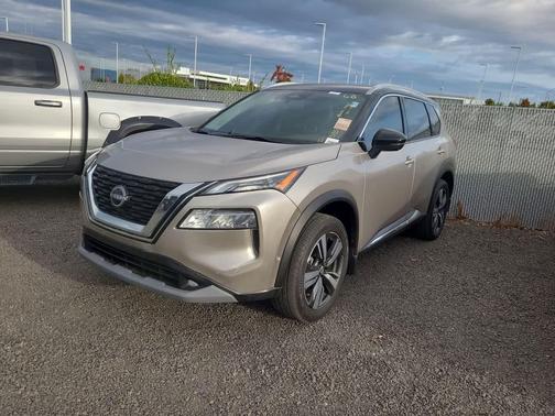 2022 Nissan Rogue SL