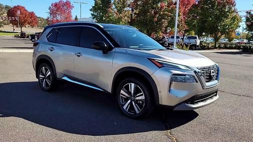 2022 Nissan Rogue SL