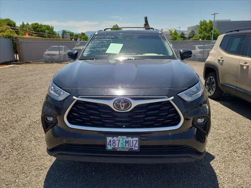 2020 Toyota Highlander XLE