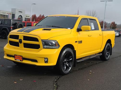 2016 RAM 1500 Sport