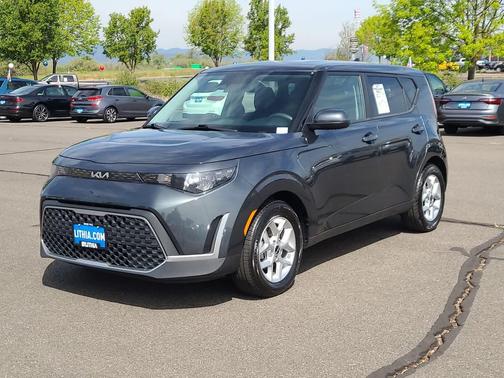 Gravity Gray 2023 Kia Soul LX