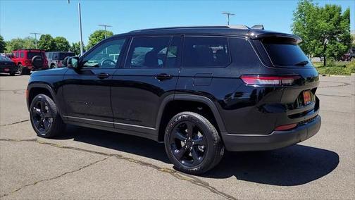 2025 Jeep Grand Cherokee L Altitude