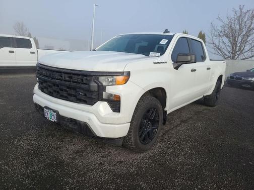 2023 Chevrolet Silverado 1500 Custom