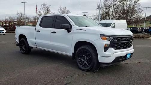 2023 Chevrolet Silverado 1500 Custom