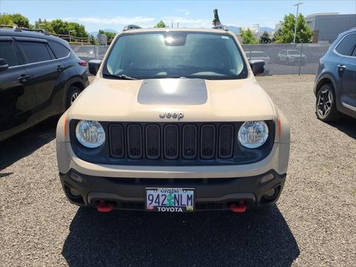 2016 Jeep Renegade Trailhawk