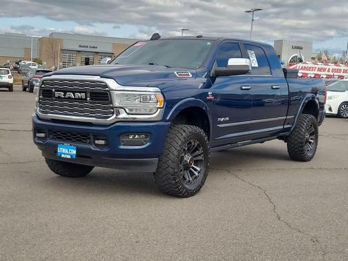 Patriot Blue Pearlcoat 2021 RAM 2500 Limited