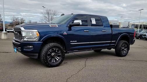 Patriot Blue Pearlcoat 2021 RAM 2500 Limited