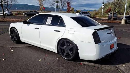 2018 Chrysler 300 S