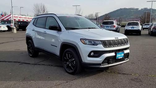 2026 Jeep Compass Latitude