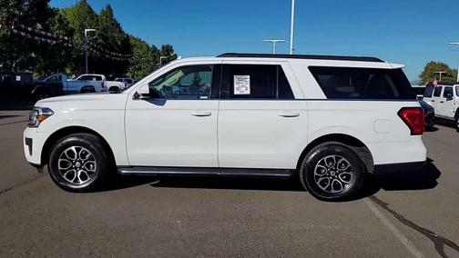 2023 Ford Expedition Max XLT