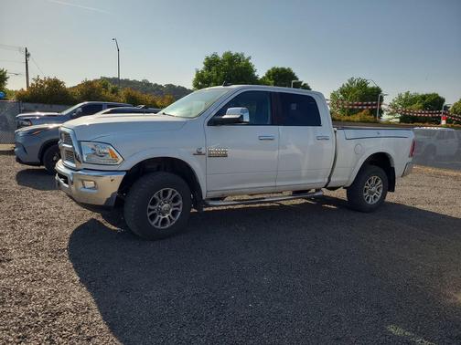 2014 RAM 3500 Laramie