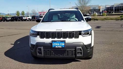 Bright White Clearcoat 2026 Jeep Cherokee Limited