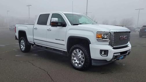 2016 GMC Sierra 2500 Denali
