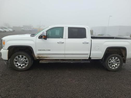 2016 GMC Sierra 2500 Denali