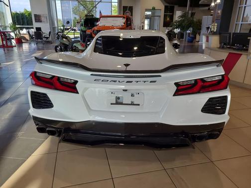 2023 Chevrolet Corvette Stingray w/2LT