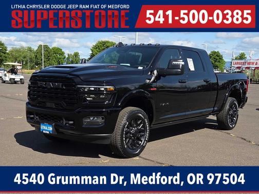 Diamond Black Crystal Pearlcoat 2026 RAM 2500 Limited