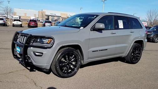 2021 Jeep Grand Cherokee Laredo