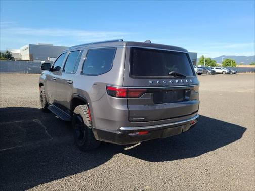 2022 Jeep Wagoneer Series II
