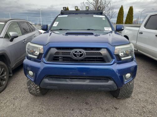2014 Toyota Tacoma Base