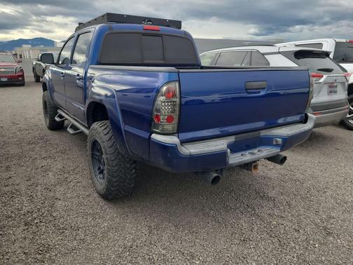2014 Toyota Tacoma Base
