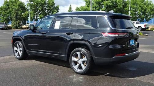 Diamond Black Crystal Pearlcoat 2021 Jeep Grand Cherokee L Limited