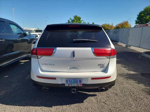 2013 Lincoln MKX Base