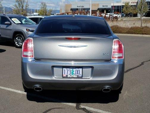 2011 Chrysler 300 Limited