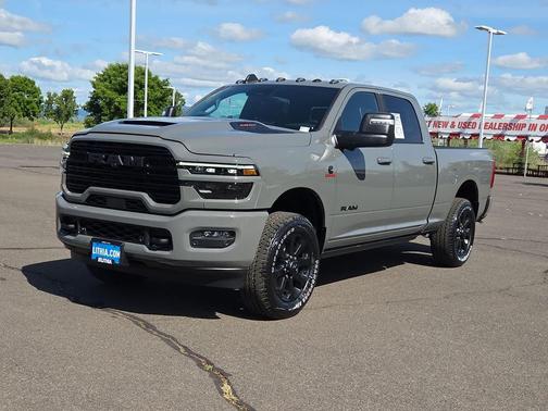 Ceramic Gray Clearcoat 2026 RAM 2500 Laramie