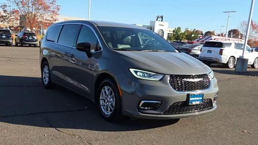 Ceramic Gray Clearcoat 2025 Chrysler Pacifica L