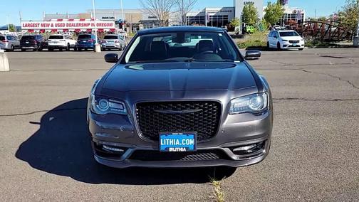 Granite Crystal Metallic Clearcoat 2023 Chrysler 300 Touring