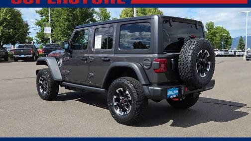 Granite Crystal Metallic Clearcoat 2026 Jeep Wrangler Rubicon
