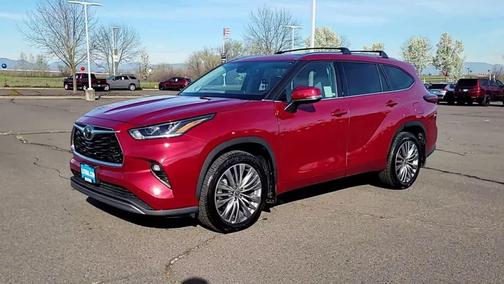 2022 Toyota Highlander Platinum