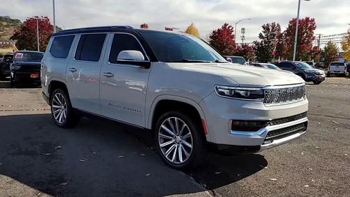 2022 Jeep Grand Wagoneer Series II