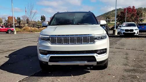 2022 Jeep Grand Wagoneer Series II